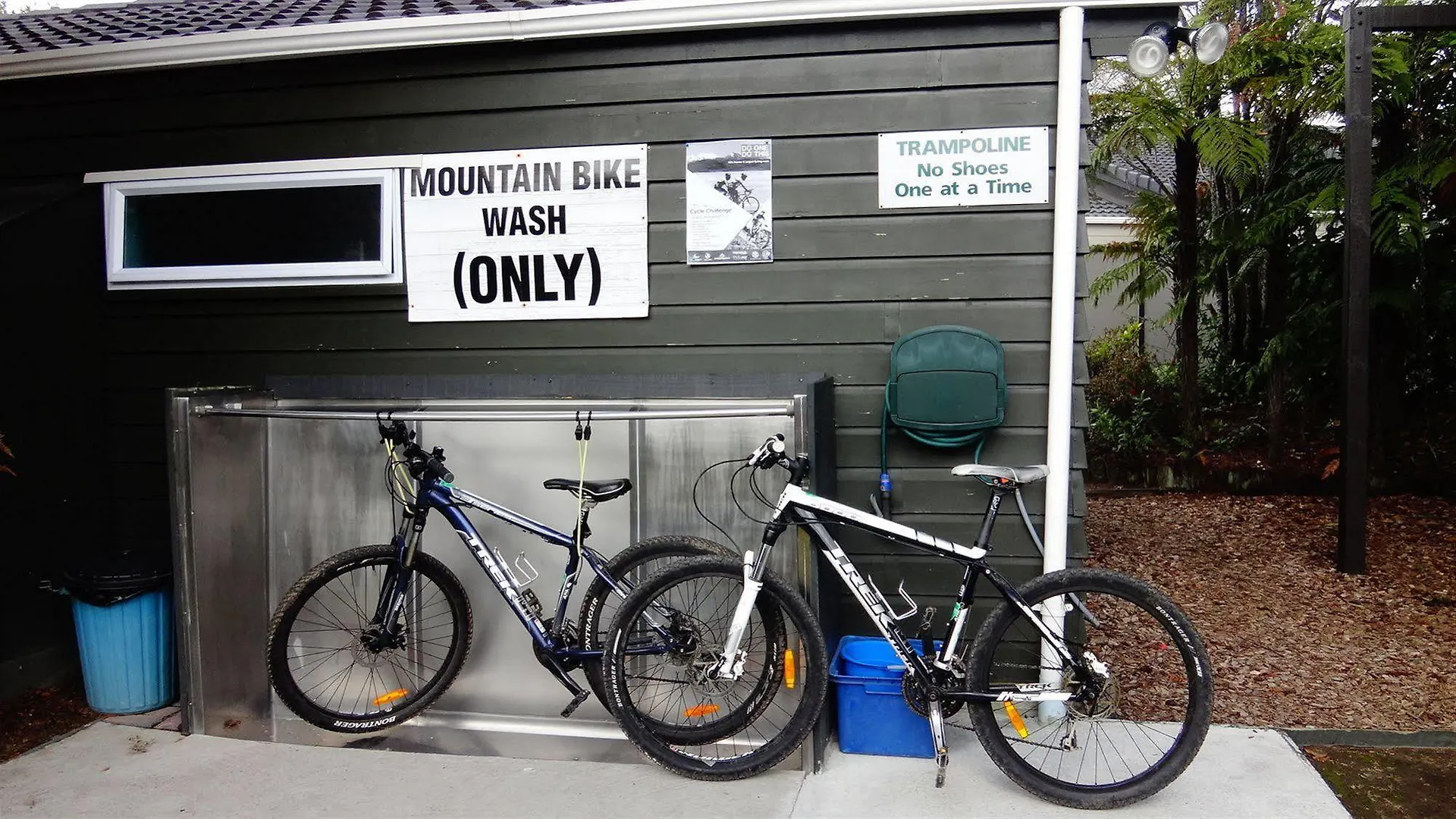 Alpin Motel & Conference Centre Rotorua 4*,  New Zealand